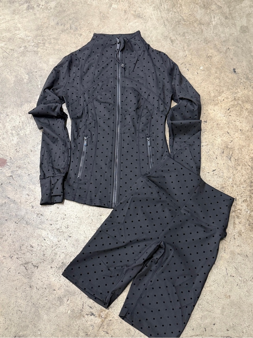 Lulu Define SHORTS Set (Polka Dot)